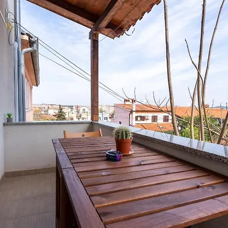 Alto 1 Studio Apartment *